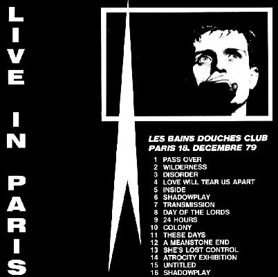 DevotionJoy's tweet photo. En août 1984, sort le bootleg Live in Paris de Joy Division (deux LP). La première édition comprenait un disque vert, un disque rouge. Les rééditions sont sur vinyle noir. 

Il s'agit du célèbre concert aux Bains-Douches du 18 décembre 1979. 🎧 https://t.co/oBbYKDPXqy