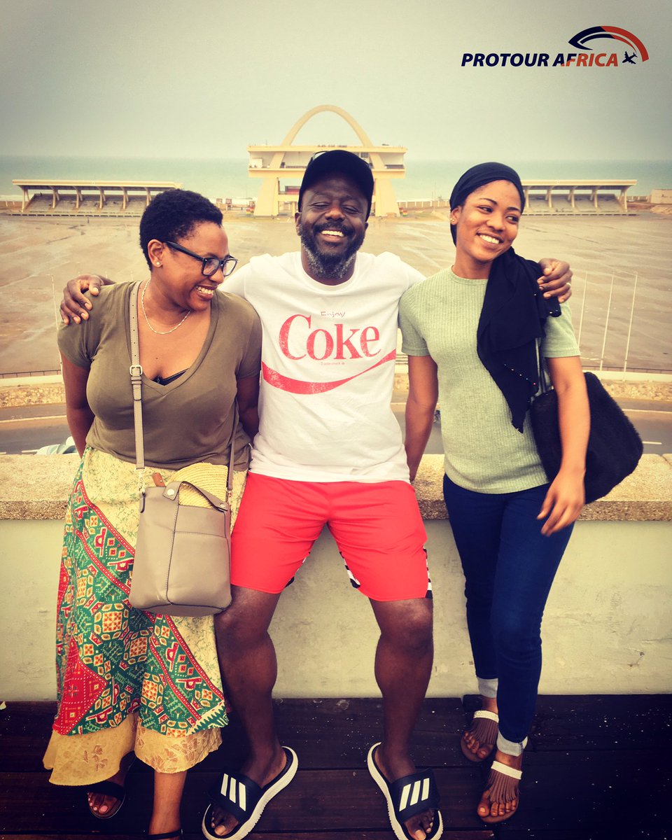 protourafrica's tweet photo. Independence Square Tour. #accraghana #protourafrica #toursinghana #ghanatours #tourism #monument #besttourguide #besttours https://t.co/HHsxD4GXRs
