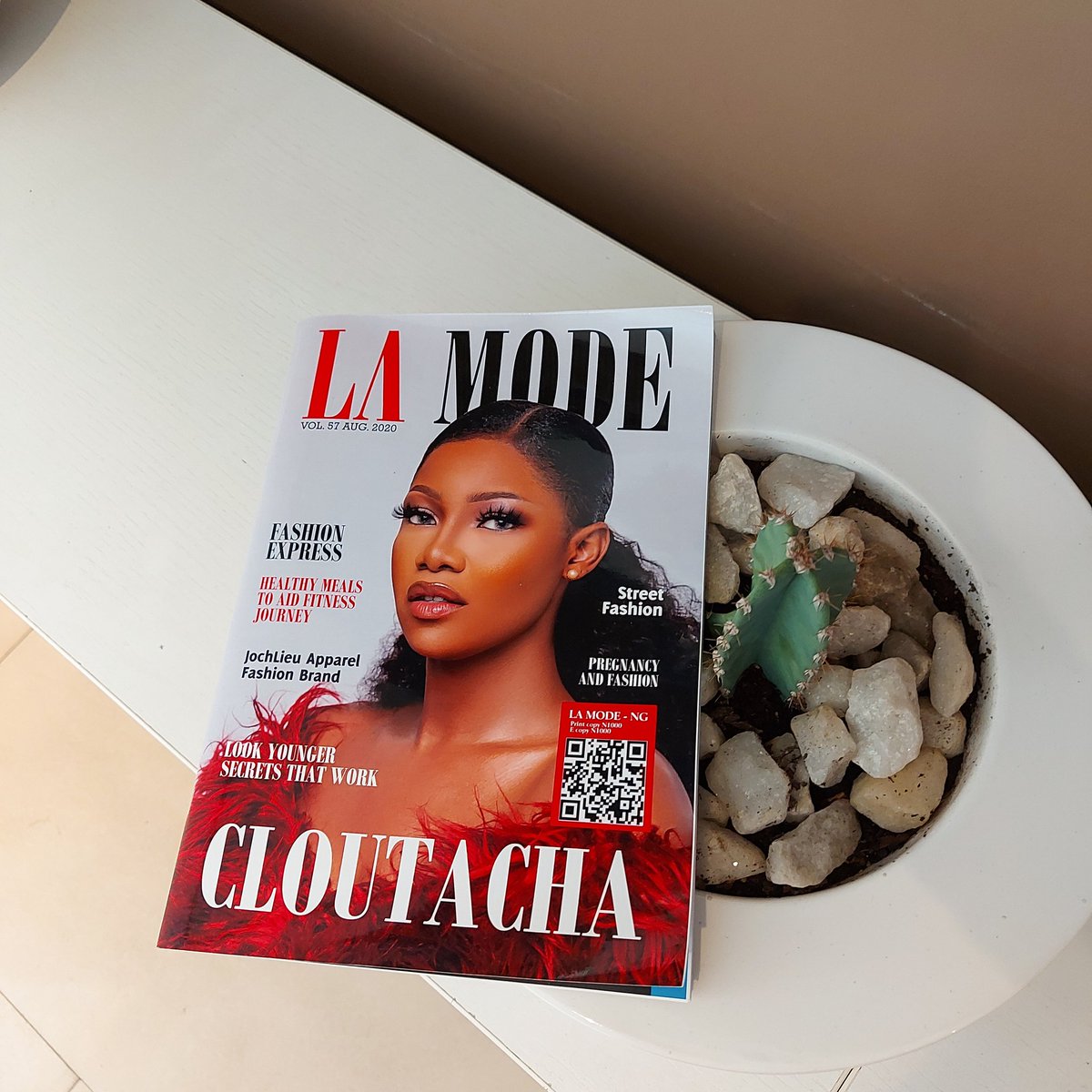 LAMODEMAGAZINE2's tweet image. lamodemag La Mode August Issue..57th edition featuring @symply_tacha 

Visit www.lamodes to purchase your copy 

.
.

#lamodespot #lamodemag