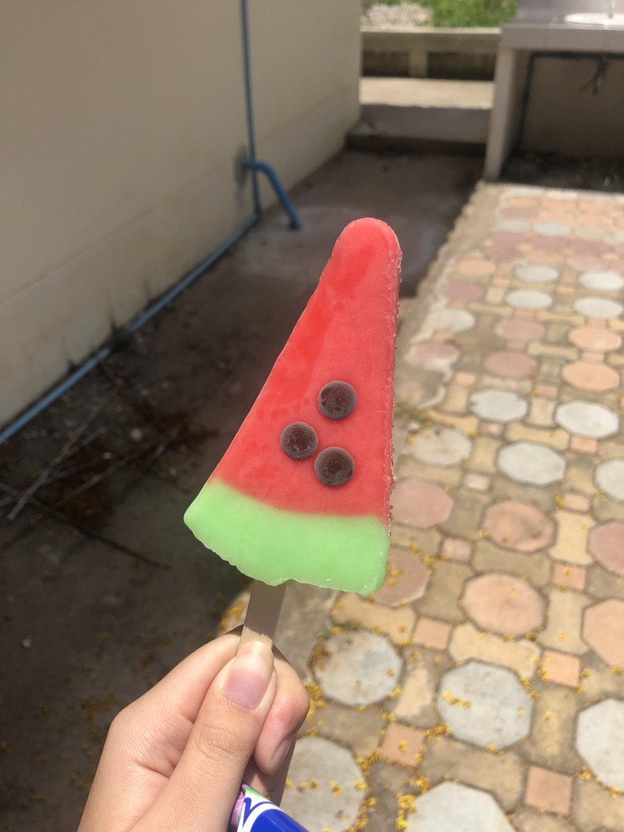 มีใครชอบกินไอติมอันนี้เหมือนกันมั้ยยยยย #เหตุเกิดจากความหิว