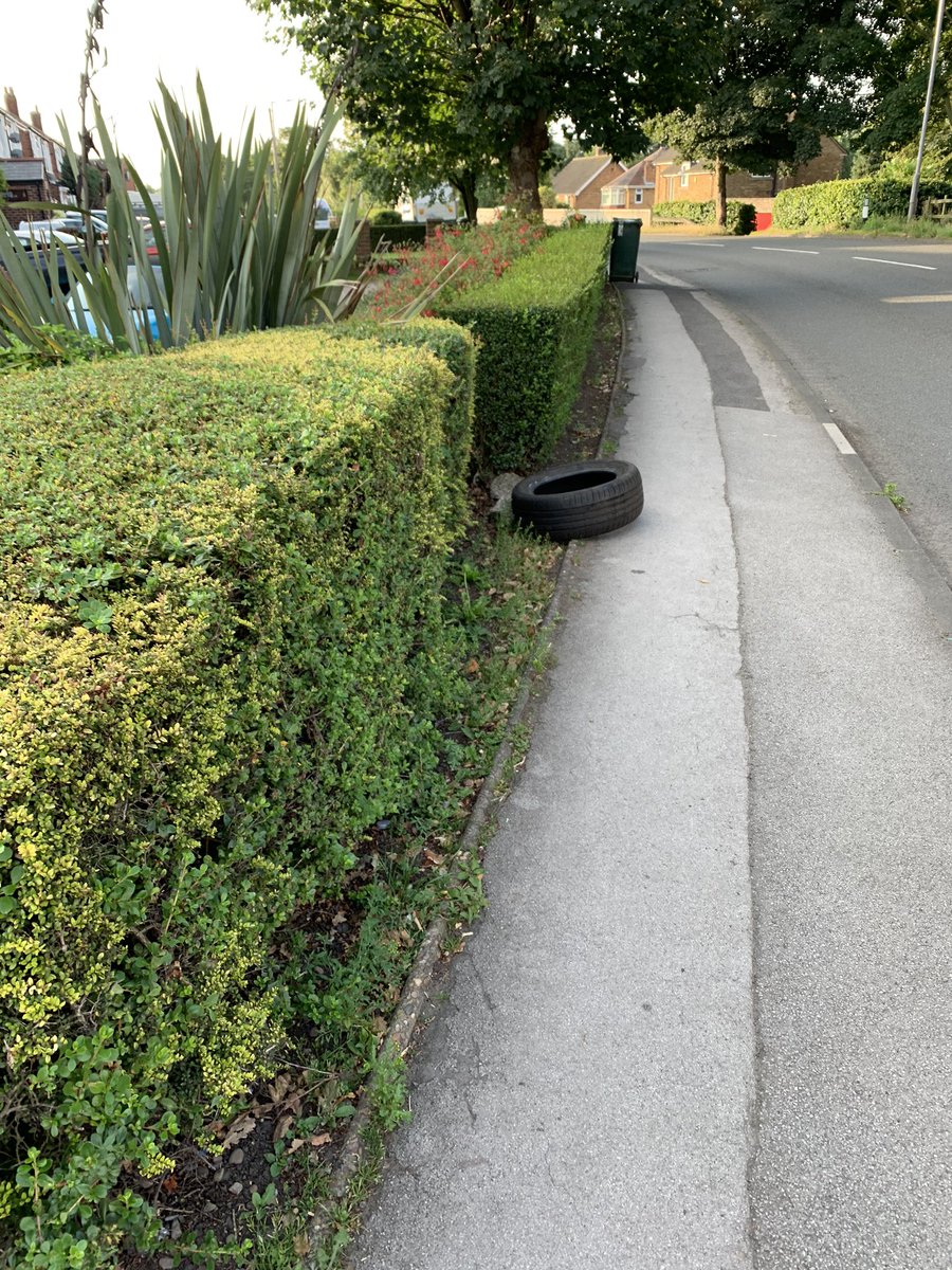 PatHeath2's tweet photo. @RMBCPress Car tyre dumped outside 11 Warren Vale Road - any chance of getting this removed? No apparent evidence of culprit ..🤬 https://t.co/9lkjrAY9G0