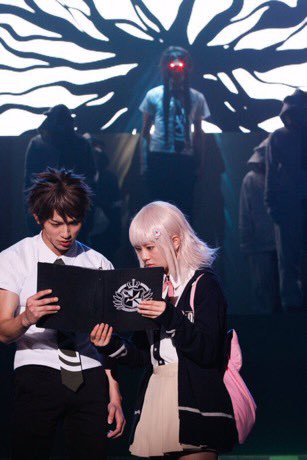 dangan_stage's tweet photo. ☆再入荷→横浜流星主演【スーパーダンガンロンパ2 THE STAGE 2017】ご好評につきBlu-ray&amp;DVD公式サイト販売中（※初回盤のみ取扱）非売品お宝ポストカード封入は公式サイトのみ。→https://t.co/4zL7VyQC1x  #横浜流星 #鈴木拡樹 #植田圭輔 #ダンガンロンパ https://t.co/LyYcpaWHTd
