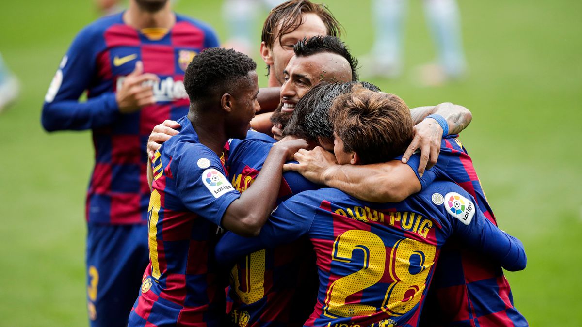 messiIeftfoot's tweet photo. We are BARCELONA. We fear no team. We leave our blood, sweat and tears on the field and if that isn't enough to secure victory then so be it. We will sleep well knowing that we gave our opponents the fight of their lives.

We will put Bayern to the sword and test their metal https://t.co/BiuZvzlRuO