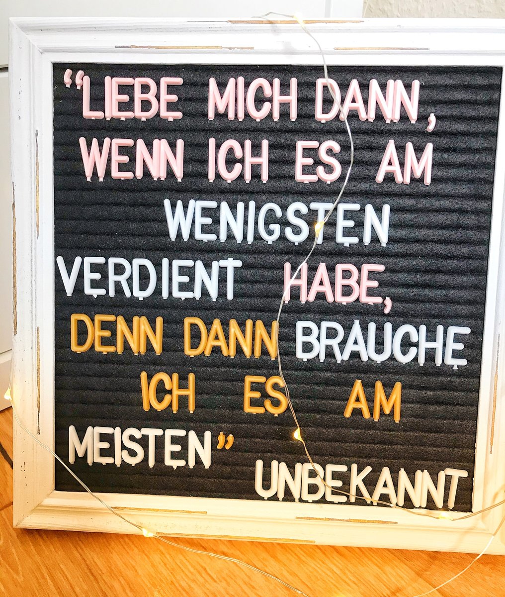 sophiem_seller's tweet photo. 'Liebe mich dann, wenn ich es am wenigsten verdient habe, denn dann brauche ich es am meisten' ~ Unbekannt
Ich wünsche euch einen Happy Monday, kommt gut und gesund durch die Woche ❤️
#lesenistliebe #flashfame #liebeszitate #bücherliebe #rockromance #zitatderwoche https://t.co/jDw62SNHEs