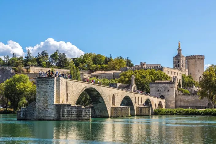 bembelly's tweet photo. Du #MontStMichel à #Albi en passant par #Lyon, 12 #villes françaises inscrites au #patrimoine mondial de l'humanité. #DestinationVacances https://t.co/2Iby01kLpC https://t.co/dFZTDzRbaE