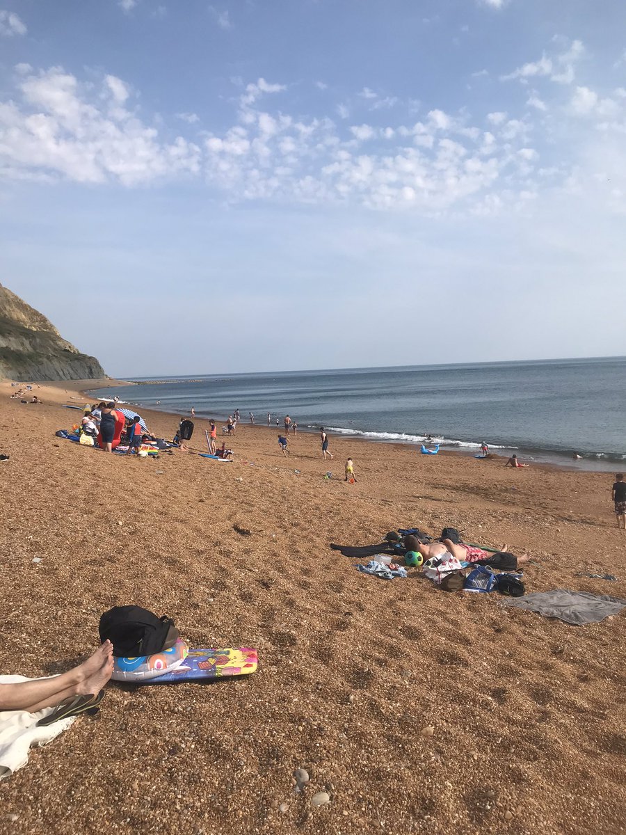 This is a beautiful and popular beach in Dorset, which lots of people enjoying whilst socially distancing. So much so it was difficult to take photo with many in. This is not unusual. So why we don’t see more pics like this in the press, I wonder...?