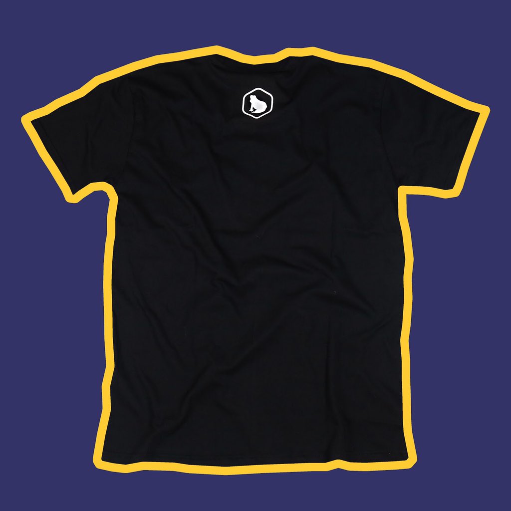 frogstoneco's tweet image. Menyenangkan diajak kakak-kakak @elangnuraga &amp;amp; @cakkaNRG untuk merilis Tshirt merch yang diadaptasi dari single teranyar “MEMBIRU”  @theFinestTree , Merch ini sudah tersedia di toko online &amp;amp; offline kami. 

📷 : @marioramadhan28 

#frogstone #thefinesttree