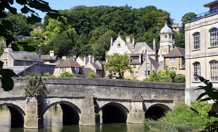 When planning your Stay in Bath, remember that not only is there so much to see and do in the City, there is also so much to explore in the West Country including Stonehenge, Glastonbury &amp; Bradford-on-Avon. stayinbath.org #explore #stayinbath #visitbath #westcountry x