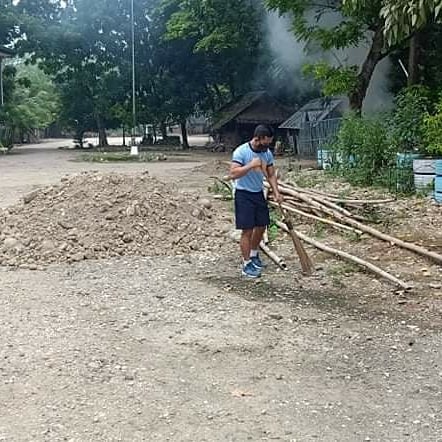 pnpsaf_6sab61sa's tweet photo. 61SAC personnel conducted polishing of AOR in relation to Maintenance of Facilities at H61SAC, Camp Tirambulo, Brgy. McKinley, Guihulngan City, Negros Oriental.
#PNPPATROLPlan2030
#Tagaligtas
#PNPKakampiMo
#WeServeAndProtect
#WeHealAsOne
#TeamPNP https://t.co/E9xKrlaWqO