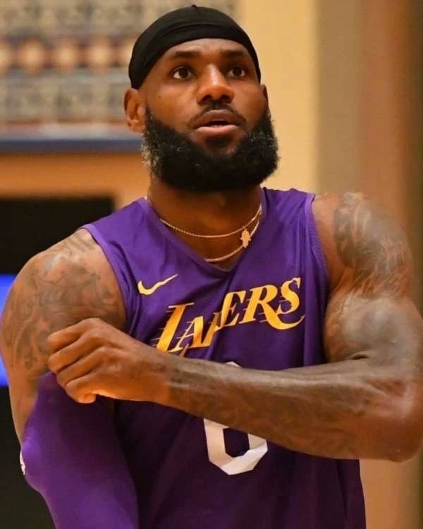 為什麼NBA球員退役後老得很快？每天身體消耗巨大，生涯透支嚴重！-黑特籃球-NBA新聞影音圖片分享社區