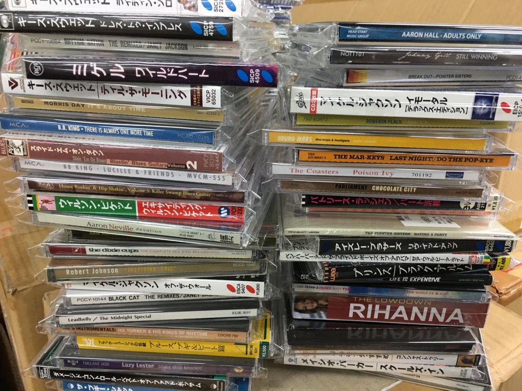 recofan_used's tweet photo. SOUL, R&amp;B, BLUES, PHILLY SOUL, RAREGROOVE, etc特集コーナーもまだまだ新入荷商品！毎日入れ替わります✌️#soulcd #blues #atlantic #Motown #classicsoul #recofan #渋谷レコファン https://t.co/hJ6KlK8nFO