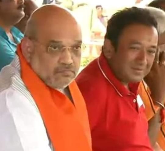 JoyBanerjeeBJP's tweet photo. I thank the #almighty a zillion times that our beloved honourable @AmitShah Ji has defeated #coronavirus and recovered fully. He is very much capable of defeating any evil in this world. #JaiShriRam @BJP4Bengal @BJP4India https://t.co/MW9dpW7bC2