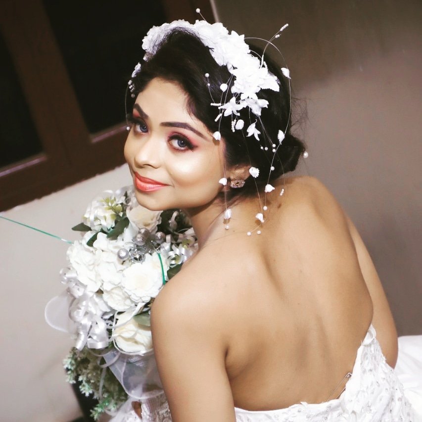Ritika48742945's tweet photo. #MondayMotivaton #christianbride #bridal #modelritika #ritikagupta #whitedress #beauty #fashion #ritika #whitebridaldress https://t.co/8hRcgFhr3H
