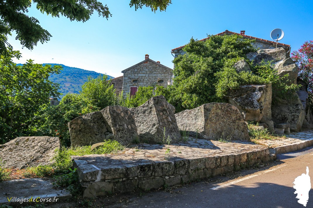 Villages de Corse tweet media