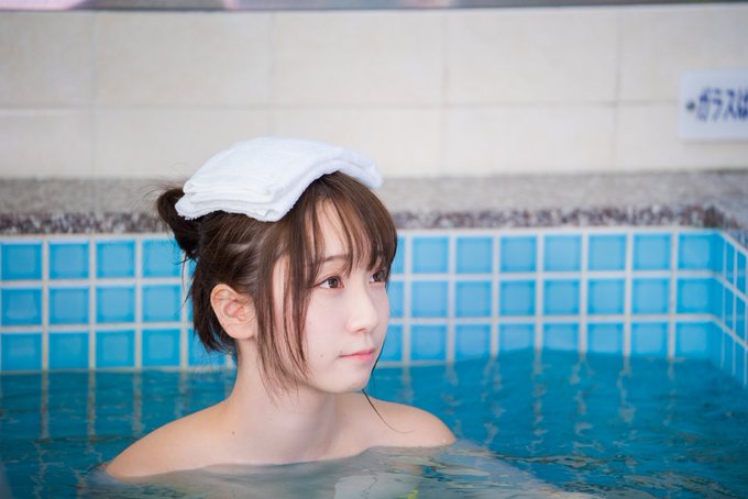 Twitterのコスプレ画像18