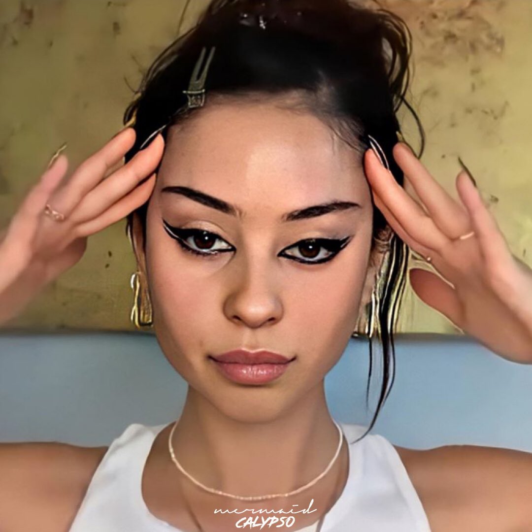 GVH0STRIDER's tweet image. two lovers entwined pass me by and heaven knows I'm miserable now; I was looking for a job, and then I found a job and heaven knows I'm miserable now
In my life; oh, why do I give valuable time to people who don't care if I live or die?