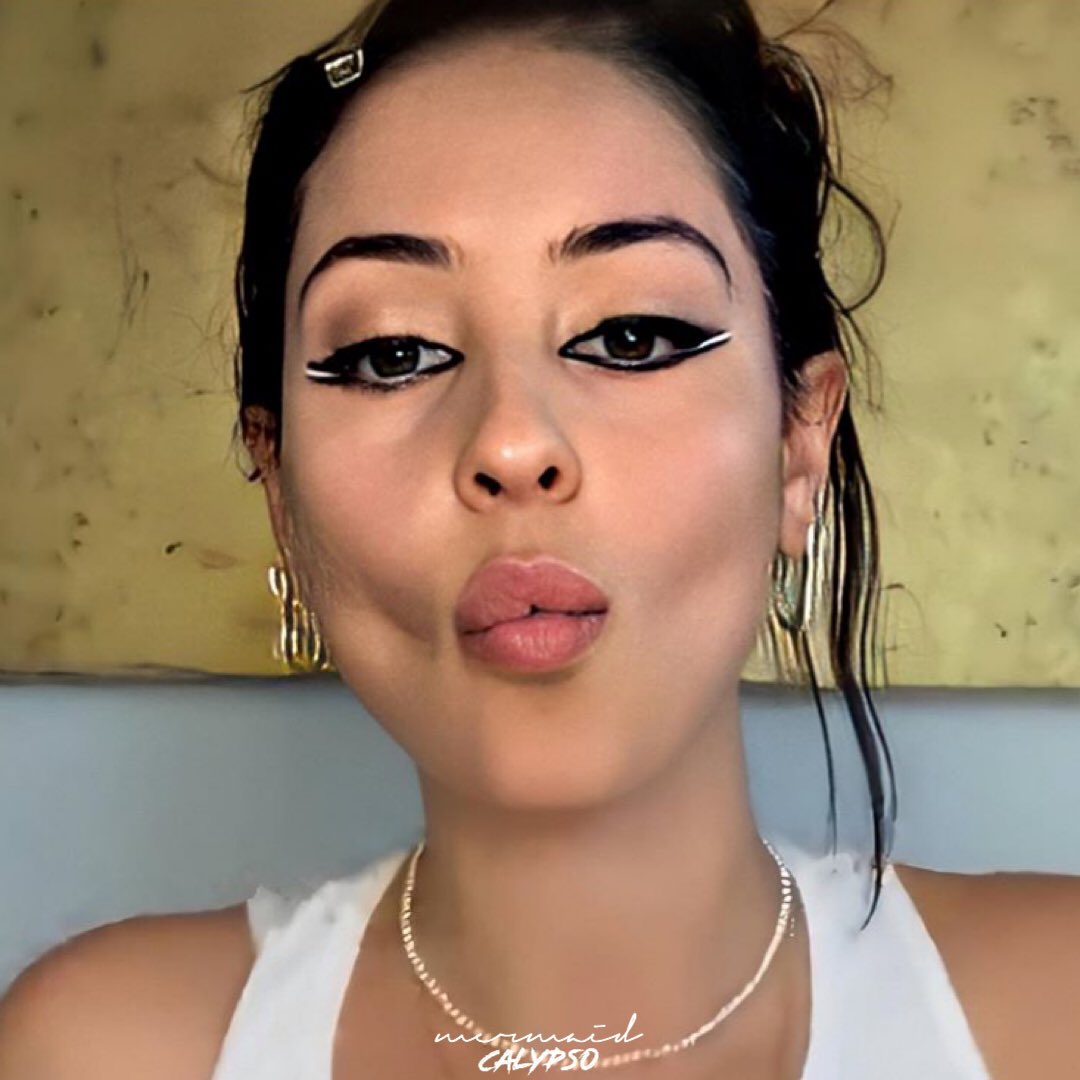 GVH0STRIDER's tweet image. two lovers entwined pass me by and heaven knows I'm miserable now; I was looking for a job, and then I found a job and heaven knows I'm miserable now
In my life; oh, why do I give valuable time to people who don't care if I live or die?