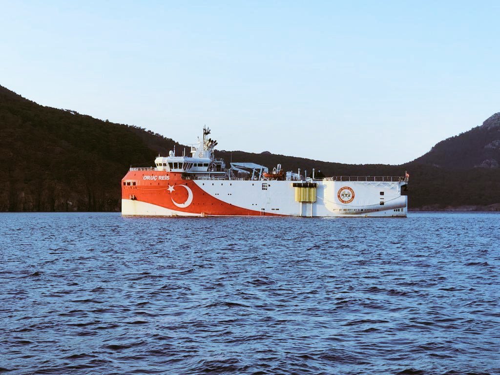 Oruç Reis Sismik Araştırma Gemimiz, Akdeniz’deki görevi için çalışma yapacağı alana ulaştı 🇹🇷

83 milyonun duaları sizinle!
Allah yardımcımız olsun #orucreis