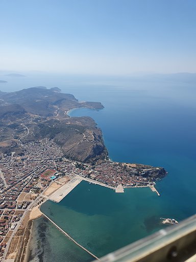 EPSTbv's tweet image. Omdat wij niet genoeg kunnen krijgen van het mooie Griekenland, een prachtige foto impressie uit het leven van @dewi.s.h in Griekenland🌴. #hoewordikpiloot #pilotlife #studypilot #pilotschool #epst #globalaviation #greece #relaxing #nostress #beachlife #sealife #goodlife