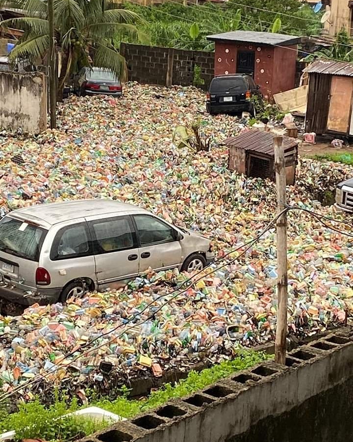 Greenaxisng's tweet photo. Progress is impossible without change, and those who cannot change their minds cannot change anything.
@_cfew
@tekanpeacedesk #mondaymotivation #RecycleEnugu #Youth4Land #produce2reuse #produce2recycle #BeatPlasticPollution #savetheearth #waste2Wealth https://t.co/2Wy198dni9