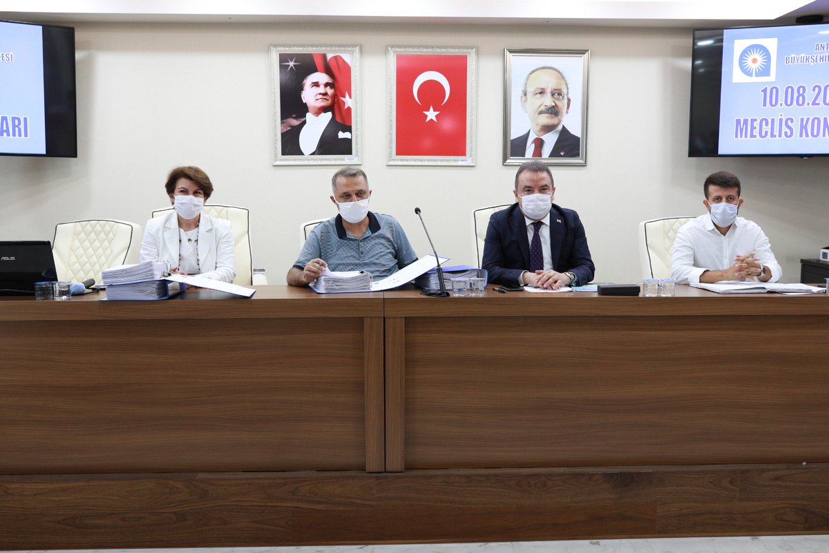 Muhittin Böcek