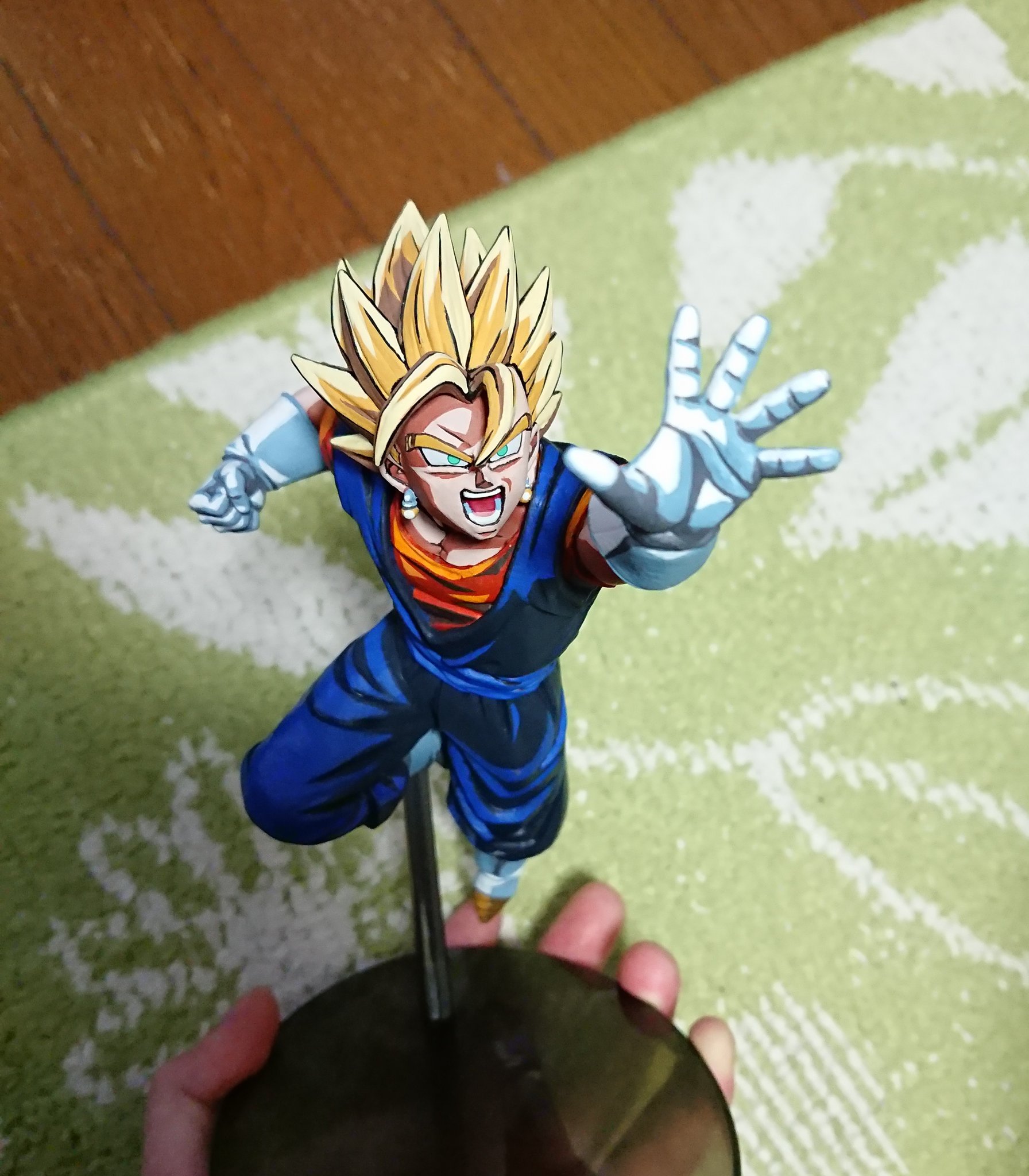 スーパーサイヤ人ベジット−ドラゴンボールZ　リペイントフィギュア ドラゴンボール 破壊神ベジット超サイヤ人3 改造リペイント