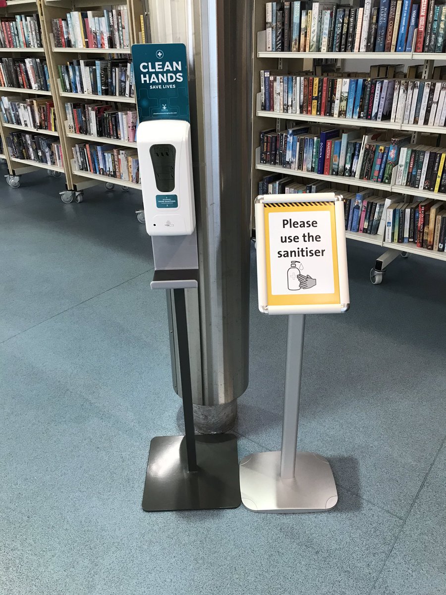 BristolLibrary's tweet photo. #fishpondslibrary ready for phase 2 of our reopening
Safe desk 👍
Book quarantine 👍
Sanitiser👍
Books👍
Expectation👍
@BristolLibrary @BristolLearning @fishpondsvoice https://t.co/qIZZWmDeMV