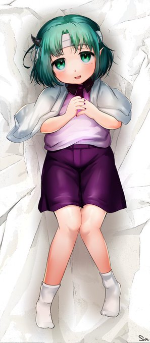 これ……ショタ先輩抱き枕………… 