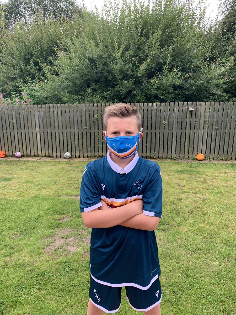 Carrie Nicol tweet media