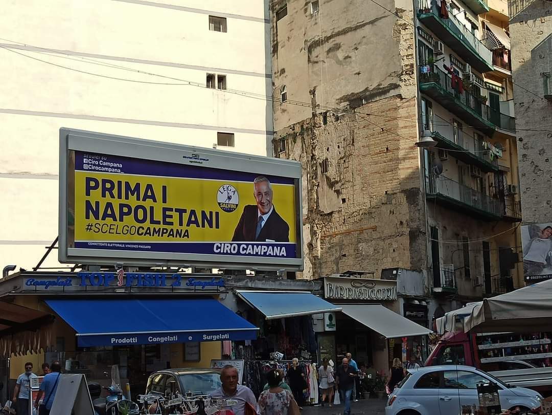 potere_alpopolo's tweet photo. Per decenni insulti, razzismo, pregiudizi antimeridionali. Adesso, per chiedere il voto, i napoletani "vengono prima". #vergognalega https://t.co/dIP7RKqquE
