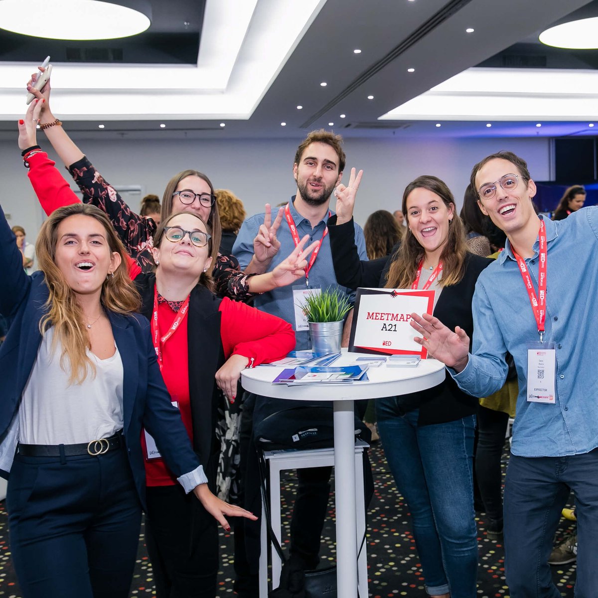Meetmaps's tweet photo. ¡Que levante la mano quien quiera organizar eventos increíbles! 🙋🙋♂️
.
Nosotros tenemos muchas ganas de ayudarte a gestionar todo tu evento con nuestra plataforma para eventos virtuales, híbridos y presenciales 🚀
.
#eventos #Meetmaps #PoweredbyMeetmaps #BED2019 #eventprofs https://t.co/DZb7rHLzYK