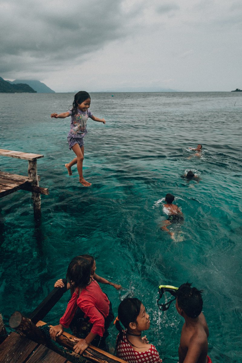 puaninDya's tweet photo. Labengki islands kids, Indonesia (2018) https://t.co/bzgYz9oOnT
