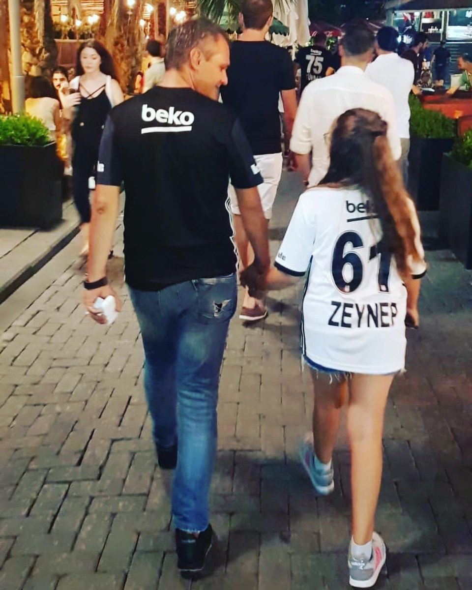 Seninle Gurur Duyuyorum Kızım. 🦅Yürüyelim Ağaçlı Yolda 🦅