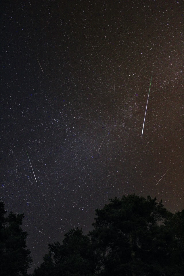 MattCrossWrites's tweet photo. Quick guide to this weeks’ Perseid meteor shower
🚀 https://t.co/fuzQg4qYyb🚀
#Mondaysblog #meteorshower #comet #space #Perseid https://t.co/RaifklF07X