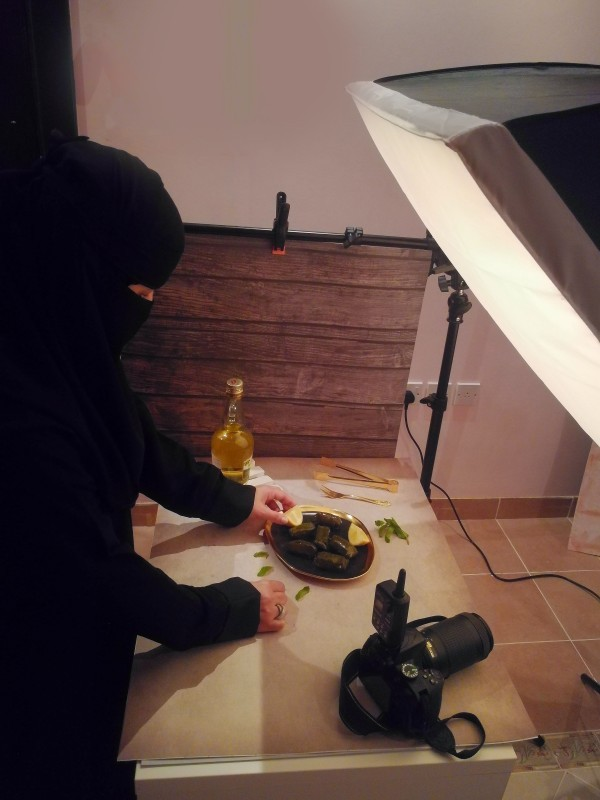 alali2030's tweet photo. المصورة حنان لـ #عكاظ : صور المأكولات مقبّلات لفتح الشهية
https://t.co/XNZZyRJDL6
@alali2030
#أن_تكون_أولا https://t.co/SRcMsl0V99
#دام_عزك_ياوطن #السناب #صباح_الخير #نتائج_الثانوية_العامة #photography #تصويري #تصوير_منتجات #قهوه  #ترند_السعودية #اليوم_الوطني٩٠ https://t.co/1IOLvGKTm5