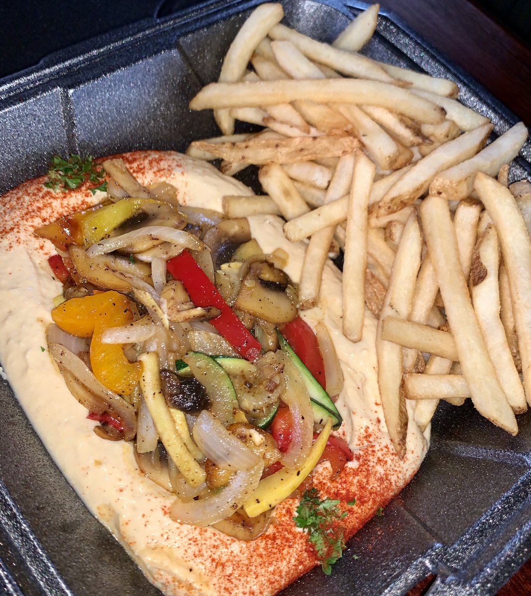⭐️⭐️MONDAY $10 SPECIAL⭐️⭐️ Today only,  get your choice of a FULL Chicken, Beef, Gyro, or Veggie with Hummus Entree with your choice of 2 side dishes for ONLY $10!! That's right, ONLY $10! Premium sides extra. Not valid with any other offer or delivery.