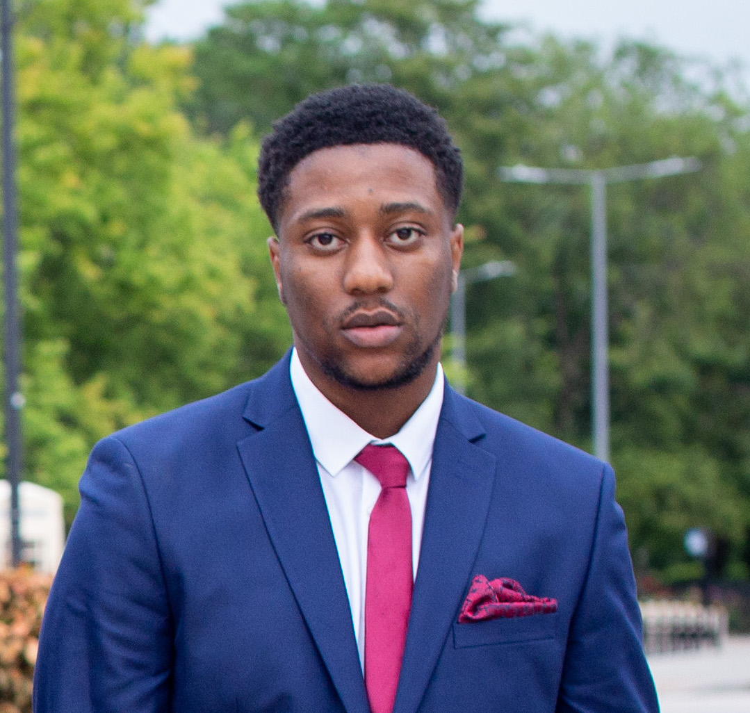 xuntos_'s tweet photo. Our founder Ola (@ola_otaiku) spoke to @InfoWorld about his experience as a black developer in the tech industry. 

Here are his recommendations on how we can improve diversity and inclusion in tech

https://t.co/rNxfOKrziB

#LetsGetXuntos #BetterTogether #FacesLikeMe https://t.co/HXcVi3wg8i