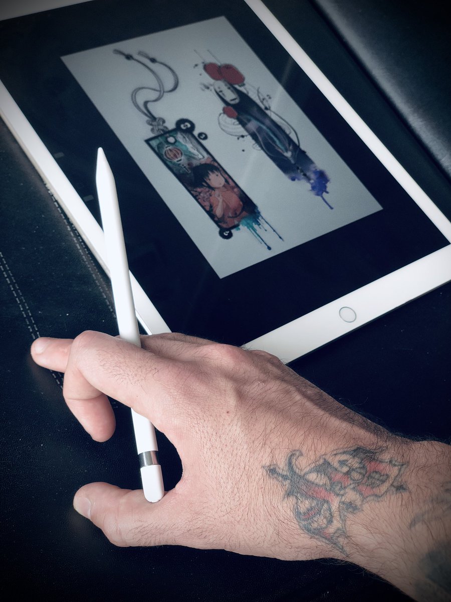 DimeReck's tweet photo. Je prepare des petits flashs Bien sympa ! Je les posterai uniquement dans ma storie insta sans prévenir 😏 https://t.co/mf2JUQmwfU