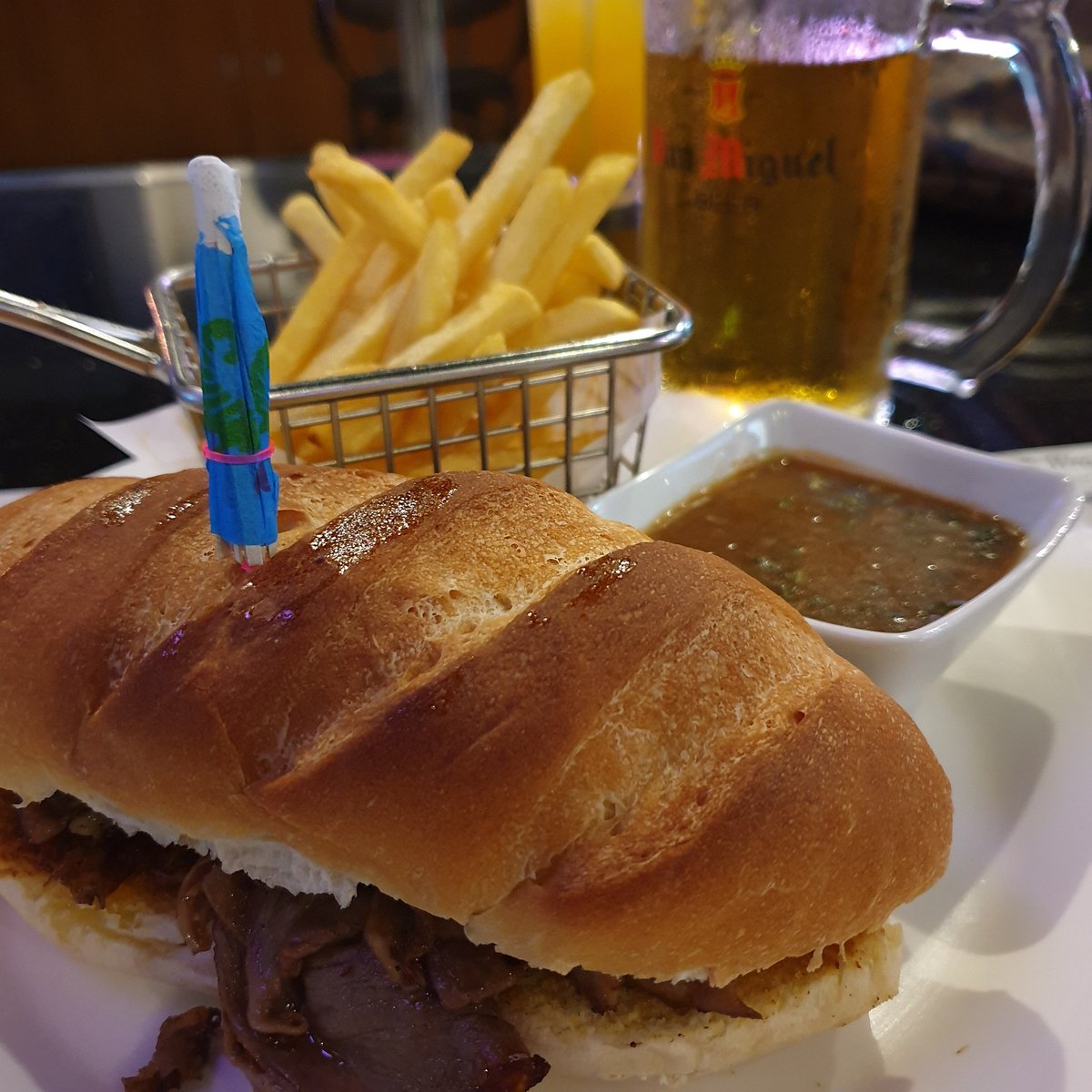 thomo_the_lost's tweet photo. A lamb hoagie tonight 

#hoagie #lamb #notaburger https://t.co/sGiIeJ5a5x