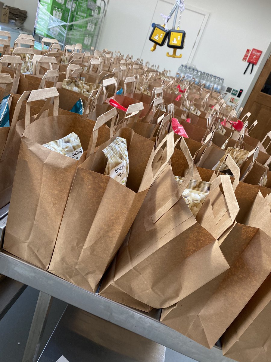 A huge thank you to <a href="/Deliciousideas_/">Delicious Ideas Food Group</a> for their donations towards helping feed the vulnerable during COVID-19 @AngelHillFood <a href="/RachelJay262/">Rachel Matthews</a> <a href="/jessey1965/">robert jessey</a>