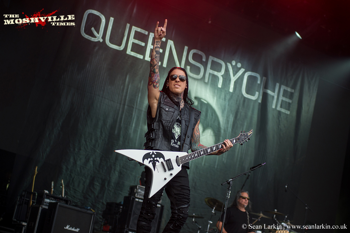As <a href="/queensryche/">Queensrÿche</a> played main support on the RJD, @Damim_UK "headlined" the New Blood (one more band was moved above them), this time last year at <a href="/BLOODSTOCKFEST/">bloodstockfest</a> 2019

Photo from <a href="/SeanLarkinPhoto/">Sean Larkin</a> and Drew Scott Photographic

#metal #heavymetal #BOA2019 #rock #music #MoshvilleTimes