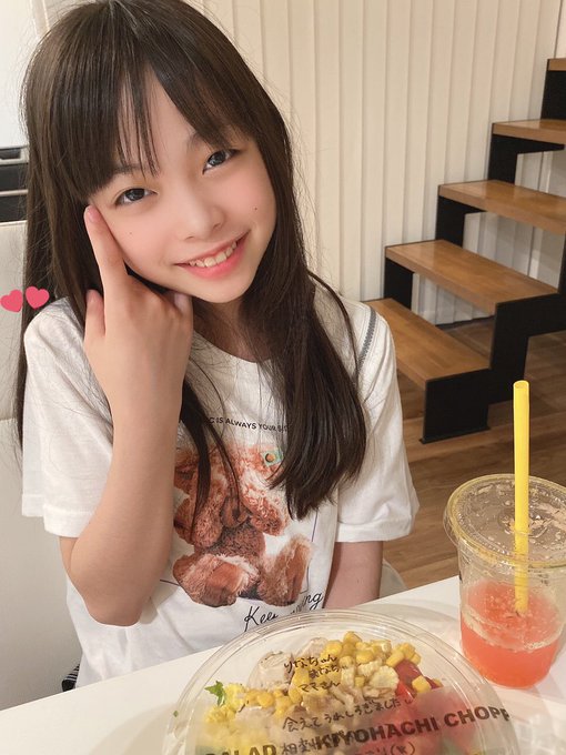 Twitterのコスプレ画像16