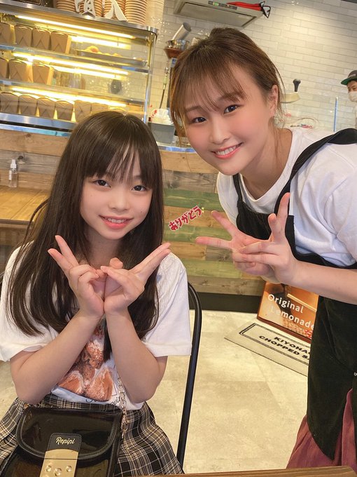 Twitterのコスプレ画像18