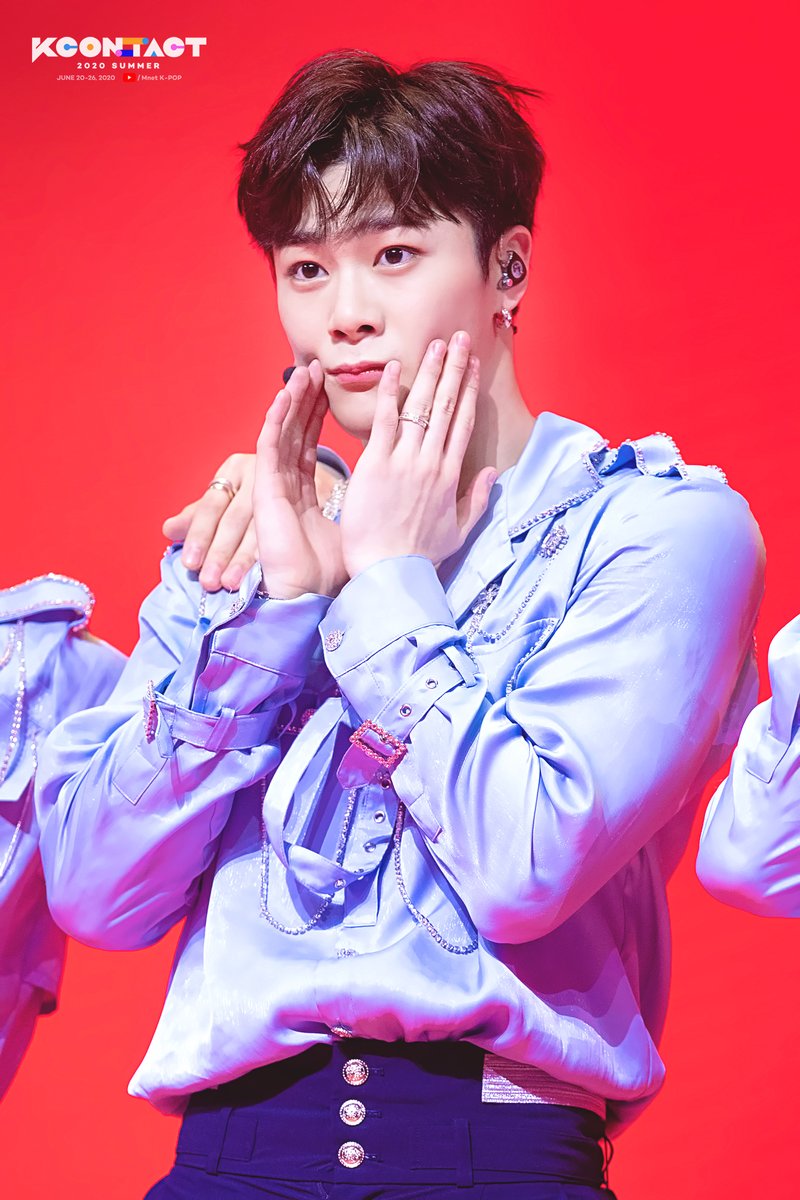 KCON_official's tweet photo. [KCON:TACT 2020 SUMMER] #KCONTACTzip

#KCONTACT Unreleased B CUT

#ASTRO

#KCON #KCON2020 #LetsKCON https://t.co/sXxthG09BM