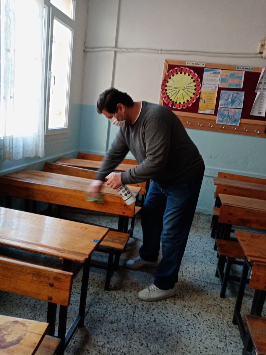 AkdenizilceMem's tweet photo. #OkullarınDurumu, her türlü hijyen ve sağlık koşulları açısından yeni eğitim öğretim dönemine hazırdır.

@ziyaselcuk
@tcMeb
@aliihsansu_ @MersinValiligi 
@muhittinpamuk
@AdemKoca46
@AdemSimsek33
@MersinMEM https://t.co/nkZVP11nuo