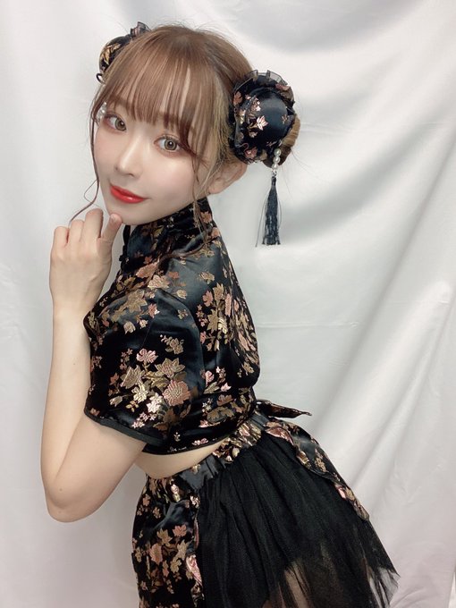 コスプレイヤーりなしぃのTwitter画像39