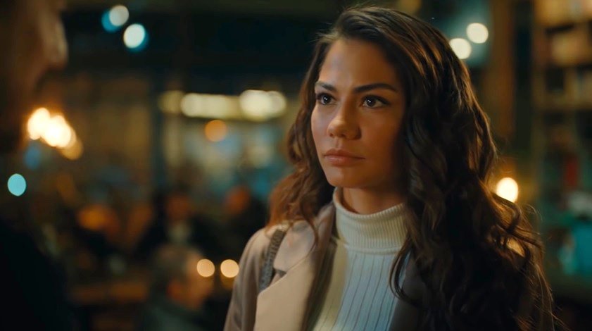 [ episode 4 ]"Herkes iyi niyeti. Herkes haklı. Bir tek ben mi haksizim." #DoğduğunEvKaderindir  #DemetÖzdemir #ZeynepGöksuKaraca