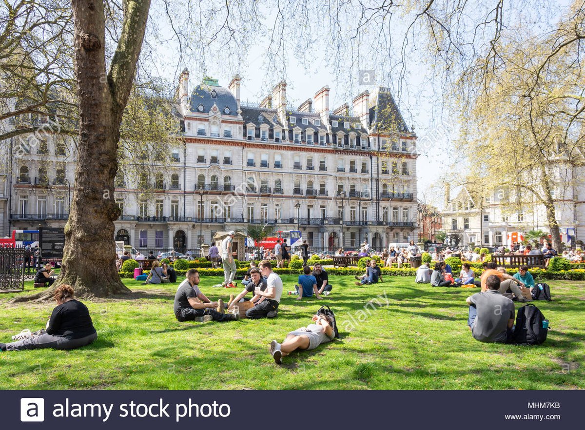 Such as Lower Grosvenor Gardens in Belgravia, which is basically a bit of Paris that took a wrong turn.  #placesinBritainthatlookforeign