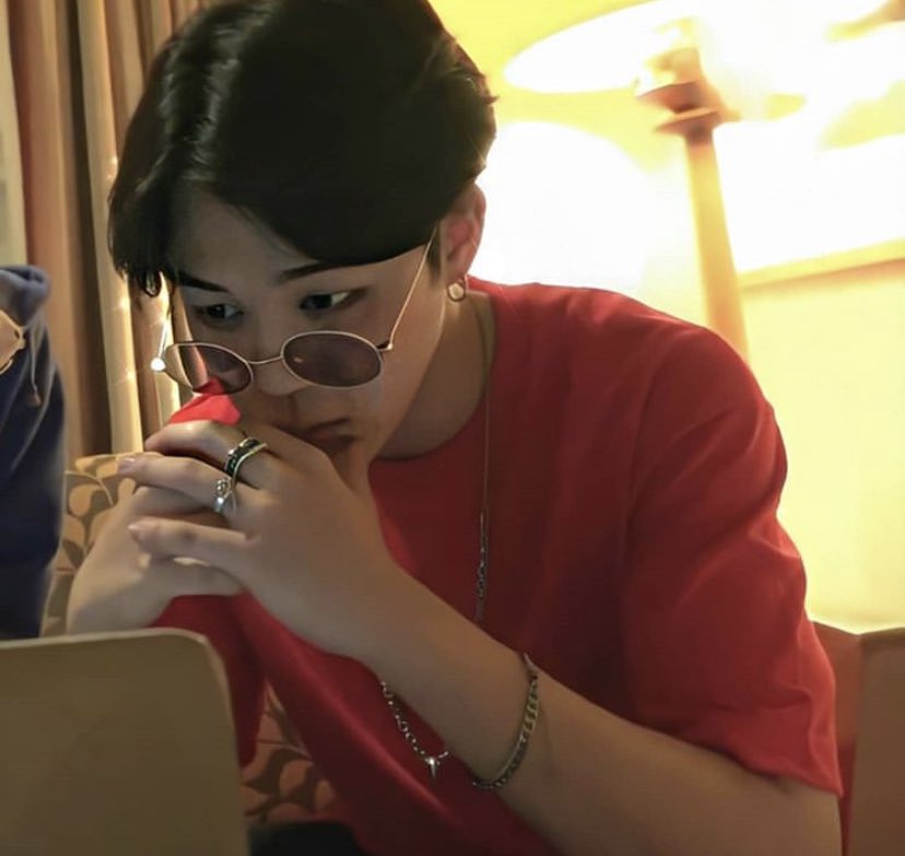 โก๊ะ tweet media