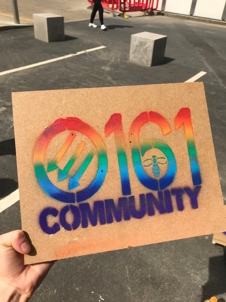 NewBaileyM3's tweet photo. We're so happy with our new artwork by @0161community!
Make sure you tag us in your photos so we can re-post them🌈🐝
More on the project: https://t.co/TJHPIWCJSh
Donate to 0161 Community here: https://t.co/4F2w4Psaae
#streetart #manchester #manchesterbee #nhsflag #newbailey https://t.co/kzT7Khs3Di